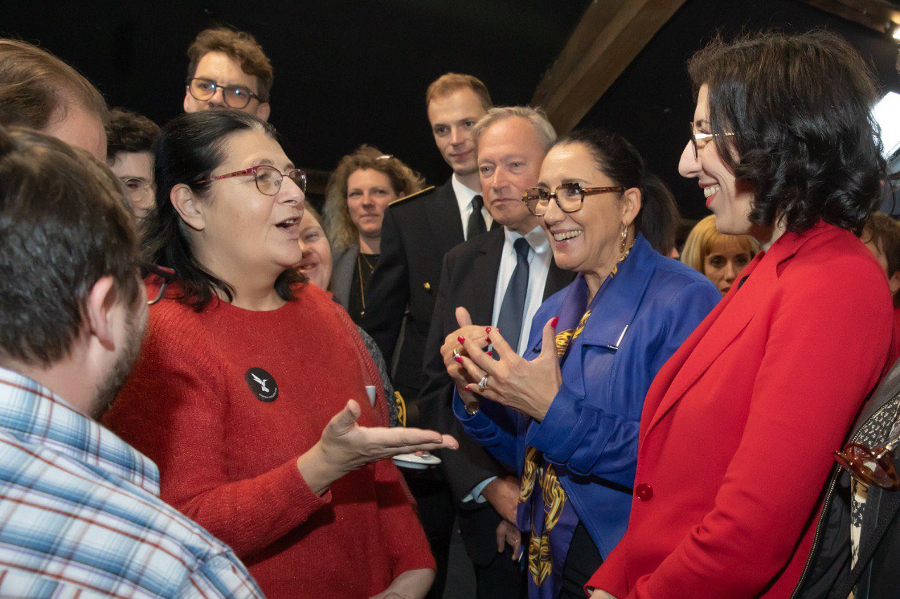 Commission culture-handicap&nbsp;: visite de la ministre de la Culture, Rima Abdul Malak, en Hauts-de-France