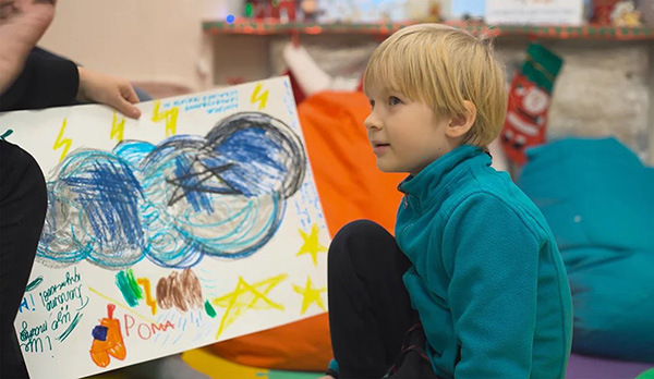 Guérir les blessures intérieures des enfants meurtris par la guerre