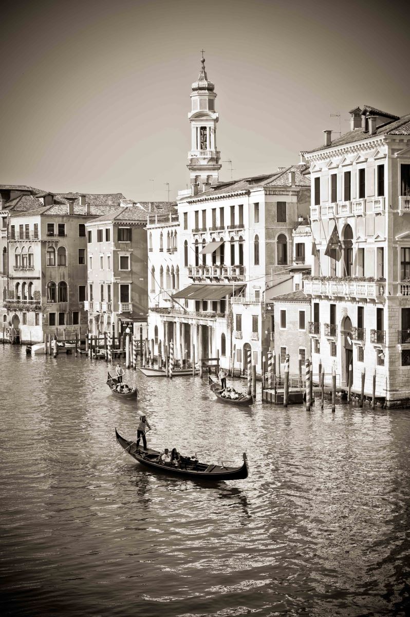 Photo d'art - Venise, Gondole sur le Grand Canal