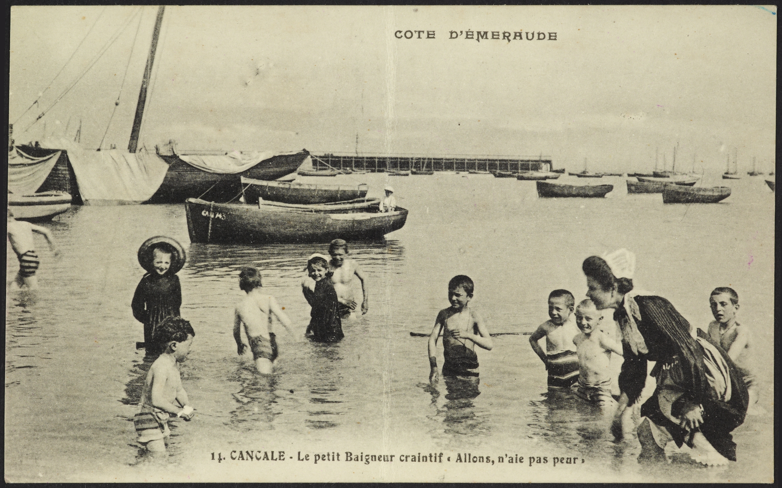 Cancale, "Petit baigneur craintif allons n'aie pas peur"