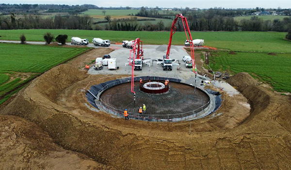 photo d'une fondation d'une éolienne du parc éolien du Fief-Sauvin