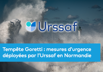 Logo Urssaf sur fond de tempête en mer, avec une grande vague et un phare au loin.