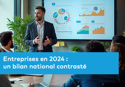 Des professionnels diversifiés se réunissent dans une salle de conférence moderne.