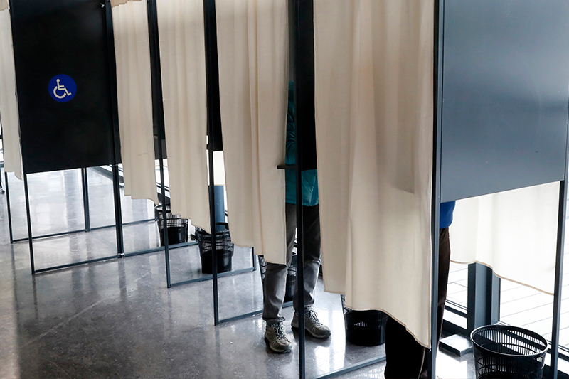 Dossier - Démocratie : la grande démission ?